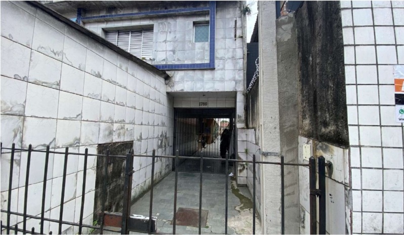 CASA EM CONDOMÍNIO NO PARQUE SÃO VICENTE – 2 QUARTOS – 40% ABAIXO DA AVALIAÇÃO